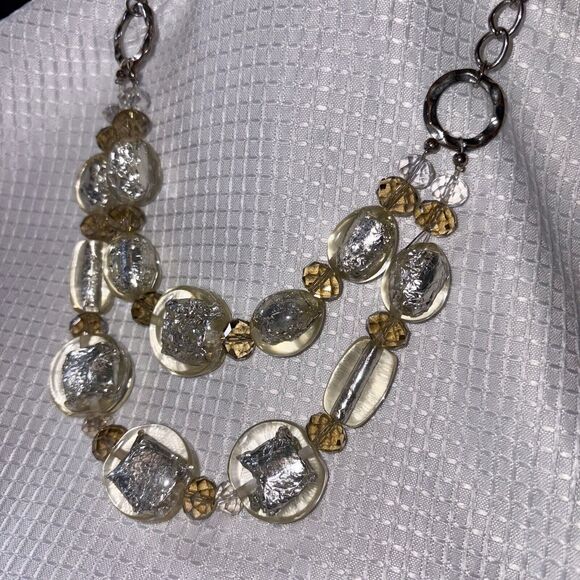 Clear Silver Tone Faceted Glass Beaded Cluster Collar Necklace EUC - Picture 3 of 7